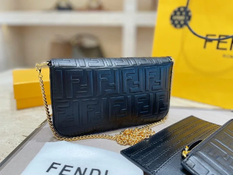 Luxury  Bags Fendi 126