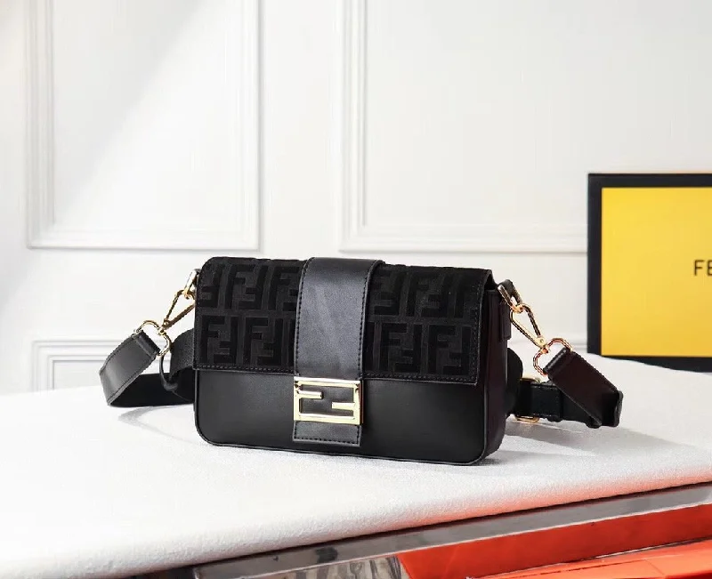 Luxury  Bags Fendi 069