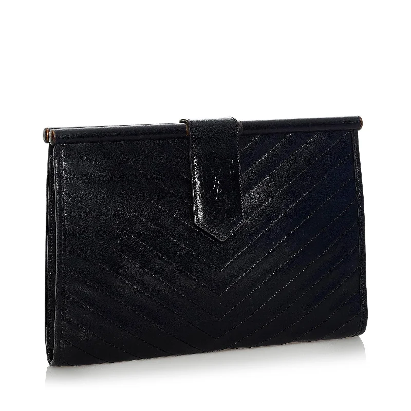 Saint Laurent Chevron Leather Clutch Bag (SHG-34249