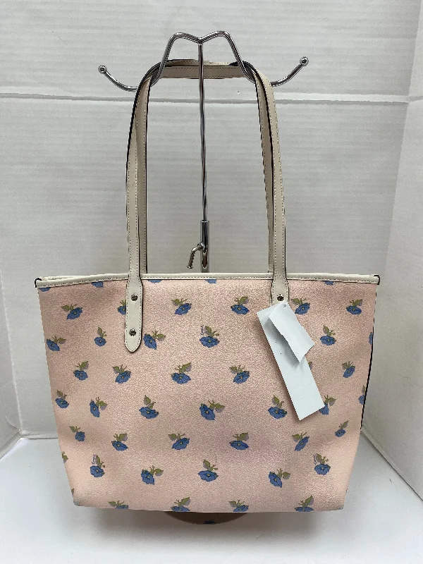 Handbag Designer By Coach  Size: Large