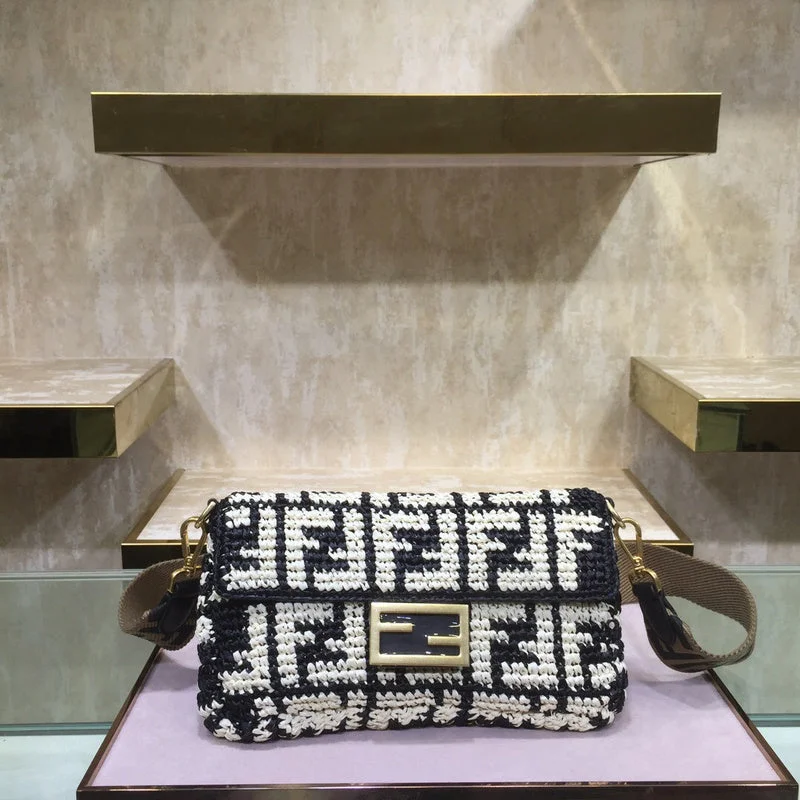 BC - FENDI BAGS - 660