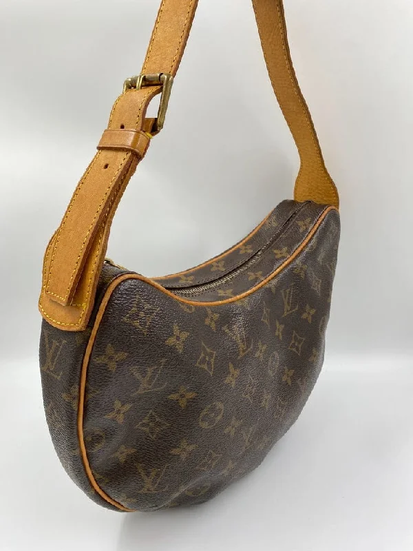 Louis Vuitton Croissant MM