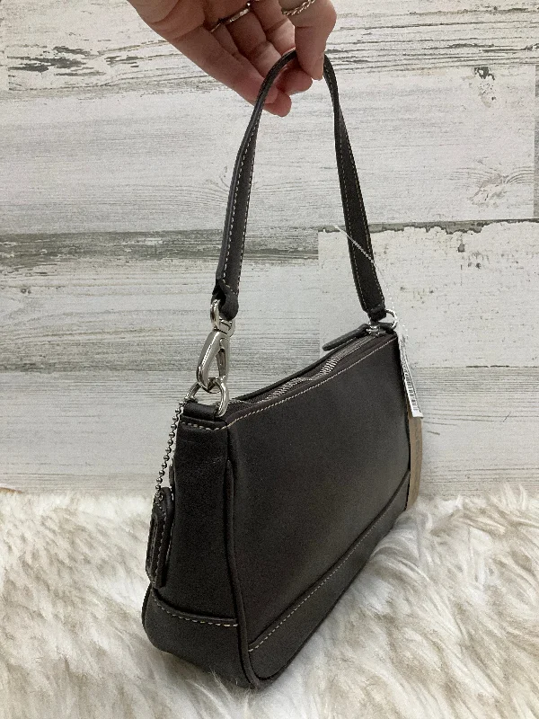 Handbag Designer By Coach  Size: Small