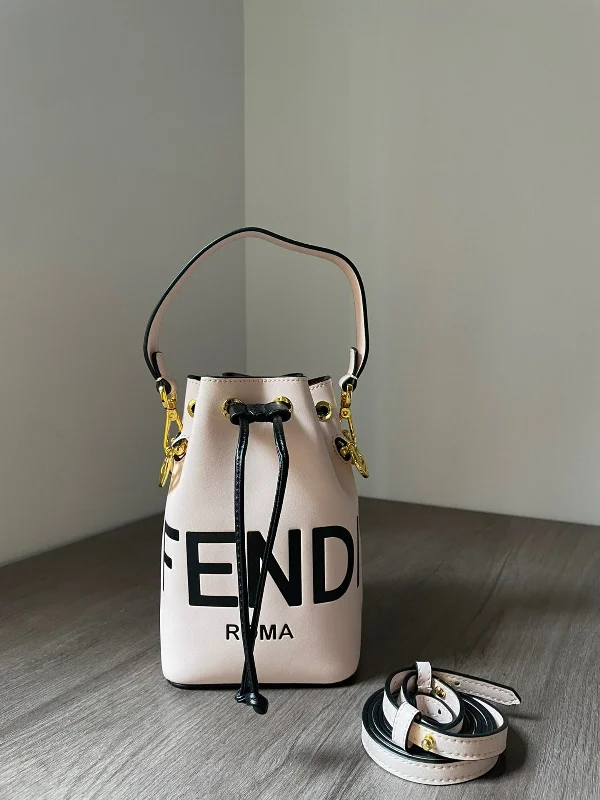 Luxury  Bags Fendi 050