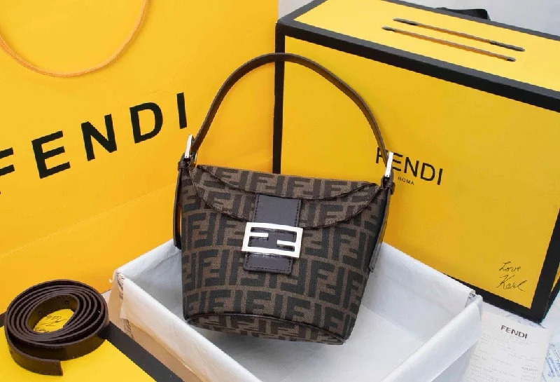 Luxury  Bags Fendi 024