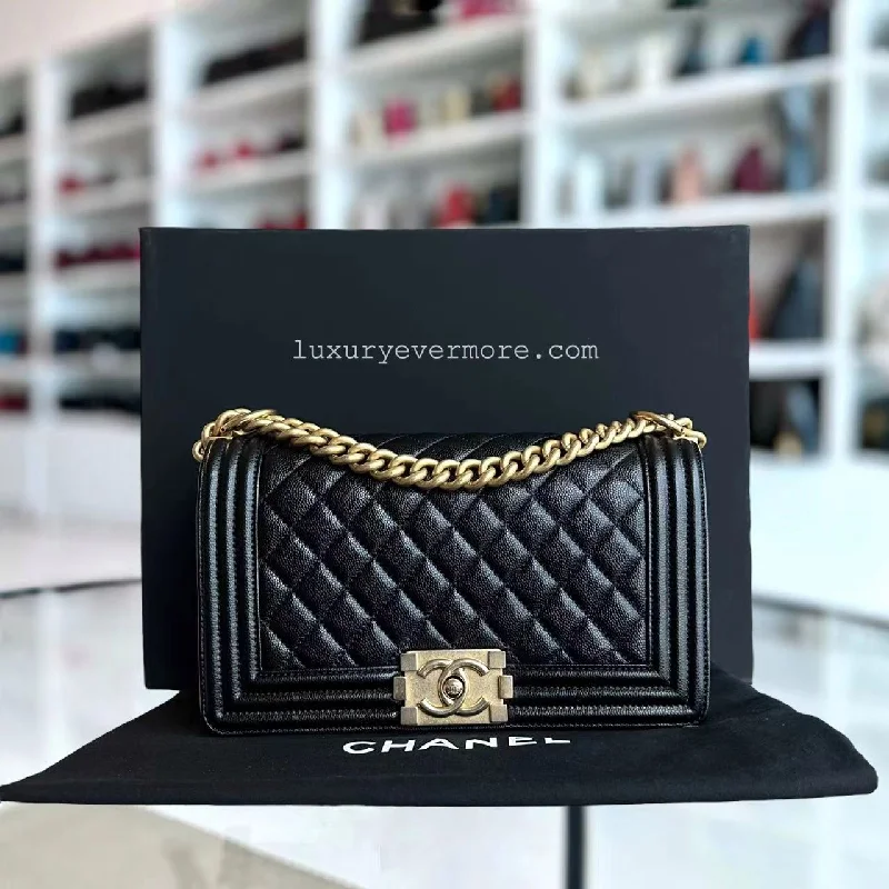 Caviar Boy Medium 25CM Quilted Black Golden Hardware Series 28