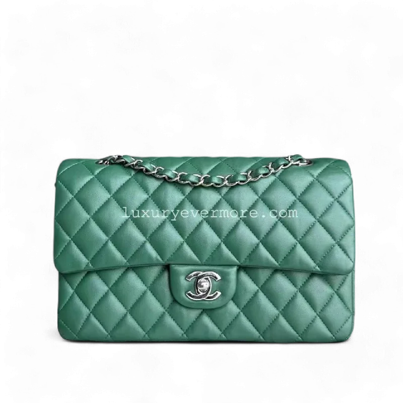 Medium Classic Flap 25CM Quilted Lambskin Dark Green Silver Hardware Series 28