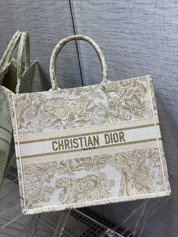 Christian Dior - Luxury Bags  440